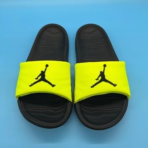 Jordan Break Slides